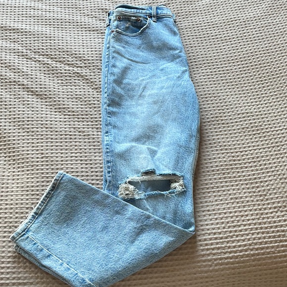 Abercrombie & Fitch “The 90s Straight Ultra High Rise” jeans - Picture 4 of 5